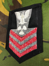 Lade das Bild in den Galerie-Viewer, Genuine US Navy Machinists Mate Patch / Badge - The Militaria Shop