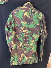 Lade das Bild in den Galerie-Viewer, Genuine British Army Combat DPM Field Jacket Smock Combat - 180/96 - The Militaria Shop