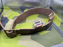 Lade das Bild in den Galerie-Viewer, Interesting British Army Victorian Leather Belt with Brass Loops - The Militaria Shop