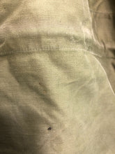 Load image into Gallery viewer, Original British Army OD Green Middle Parka - Size 5 - 44" Chest - The Militaria Shop