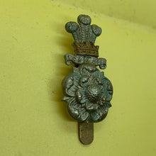 Load image into Gallery viewer, Original WW1 British Army Cap Badge - Yorkshire Hussars - The Militaria Shop