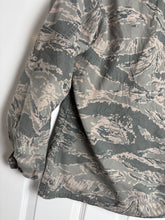 Charger l'image dans la galerie, Surplus US Air Force UCP Uniform Jacket 38 Chest - The Militaria Shop