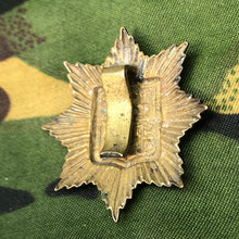 Load image into Gallery viewer, Original WW2 British Cap Badge - Kensington Regiment (Princess Louise's) - The Militaria Shop