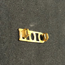 Load image into Gallery viewer, Original WW1/WW2 British Army Q.O.H Queen's Own Hussars Shoulder Title - The Militaria Shop