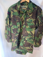 Load image into Gallery viewer, Genuine British Army Jungle DPM Camouflage Combat Jacket - Size 170/96 - The Militaria Shop