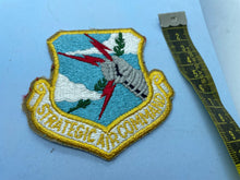 Lade das Bild in den Galerie-Viewer, Original US Airforce - Strategic Air Command Shoulder Badge - The Militaria Shop