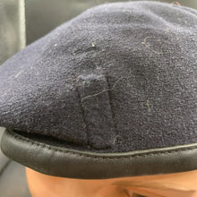 Lade das Bild in den Galerie-Viewer, Genuine British Army Forces All Regiment Wool Beret - Size 63 - The Militaria Shop