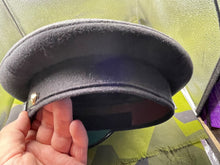 Charger l'image dans la galerie, Original British Army Royal Corps of Signals Peaked Cap - Size 57cm - The Militaria Shop