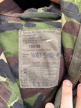 Load image into Gallery viewer, British Army DPM Camouflaged jacket Smock Windproof -Size 160/88 - The Militaria Shop