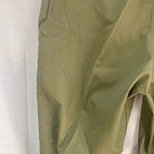 Load image into Gallery viewer, British Army Men's OD Green Lightweight Combat Trousers - Size 79/76/104 - The Militaria Shop