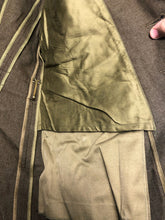 Lade das Bild in den Galerie-Viewer, Original WW2 US Army Class A Dress Jacket 1940 - Private Ryan Prop - 38" - The Militaria Shop