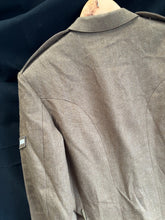Charger l'image dans la galerie, Grade 1 British Army FAD No2 Dress Uniform Jacket - Size 188/104/88 - The Militaria Shop