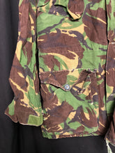 Load image into Gallery viewer, Gneuine British Army DPM Camouflaged Smock Jacket - Size 180/96 - The Militaria Shop
