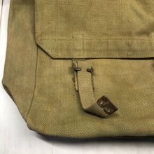 Charger l'image dans la galerie, Original WW2 British Army Large Pack 37 Pattern - 1942 Dated - The Militaria Shop
