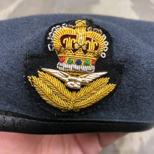 Charger l'image dans la galerie, Genuine British Forces Beret - Royal Air Force RAF - Size 52 - The Militaria Shop