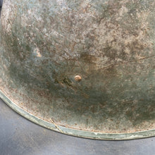 Charger l'image dans la galerie, Original WW2 British/Canadian Army Mk3 Turtle Combat Helmet - The Militaria Shop