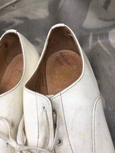 Load image into Gallery viewer, Genuine British Army Women's White Summer Shoes - WW2 Pattern - Size UK 13 L - The Militaria Shop