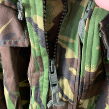 Lade das Bild in den Galerie-Viewer, Genuine British Army Combat DPM Temperate Jacket Smock Combat - 180/96 - The Militaria Shop