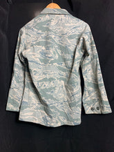 Load image into Gallery viewer, US Air Force Issue Tiger Stripe Camouflage Shirt - 37" Chest - The Militaria Shop