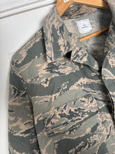 Load image into Gallery viewer, Surplus US Air Force UCP Uniform Jacket-40R - The Militaria Shop