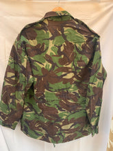 Load image into Gallery viewer, Genuine British Army Jungle DPM Camouflage Smock Combat Jacket - Size 170/104 - The Militaria Shop