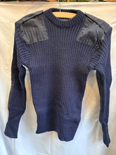 Lade das Bild in den Galerie-Viewer, Genuine British Royal Navy Commando Heavy Pull Over Jumper - Size 100cm Chest - The Militaria Shop