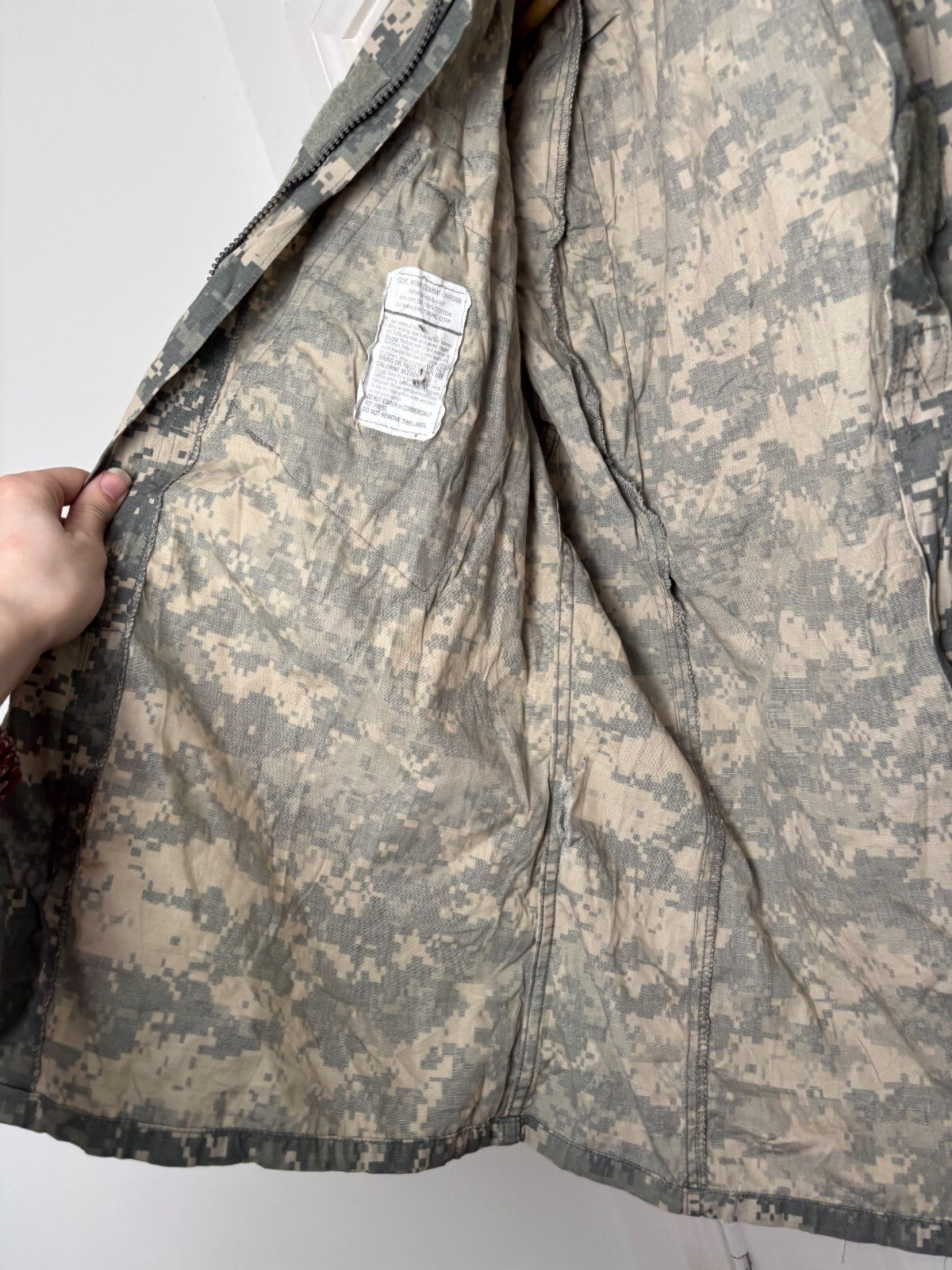 Surplus US Army ACU Combat Uniform Jacket-Medium Regular - The Militaria Shop