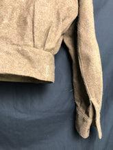 Charger l'image dans la galerie, Original British Army Battledress Jacket - Size 4 - 35" Chest - 53rd Welsh - The Militaria Shop