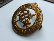 Lade das Bild in den Galerie-Viewer, Genuine Corps of Commissionaires Cap Badge - The Militaria Shop