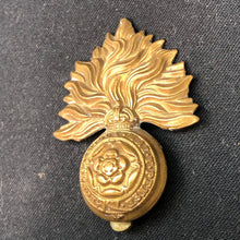 Load image into Gallery viewer, Genuine WW2 British Army Brass Cap Badge - Royal Fusiliers - The Militaria Shop