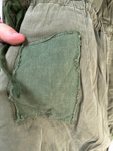 Load image into Gallery viewer, Genuine British Army Surplus DPM Camouflaged 1968 Pattern Smock - Size 40" Chest - The Militaria Shop