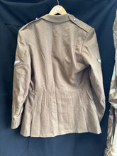 Load image into Gallery viewer, Grade 1 British Army FAD No2 Dress Uniform Jacket - Size 182/108/92 - The Militaria Shop