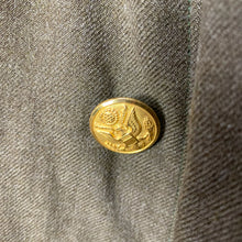 Lade das Bild in den Galerie-Viewer, Original WW2 US Army Class A Dress Jacket 1942 - Private Ryan Prop - 38" Short - The Militaria Shop