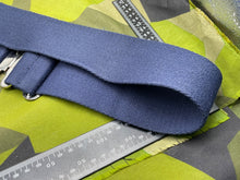 Charger l'image dans la galerie, Original British Royal Navy Blue Canvas Stable Belt - Approx 34" Waist - The Militaria Shop