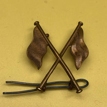Load image into Gallery viewer, Original WW2 British Army Brass Signallers Flag Sleeve Badge - The Militaria Shop
