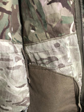 Lade das Bild in den Galerie-Viewer, Genuine British Army MTP Camouflaged Windproof Smock - Size 170/96 - The Militaria Shop