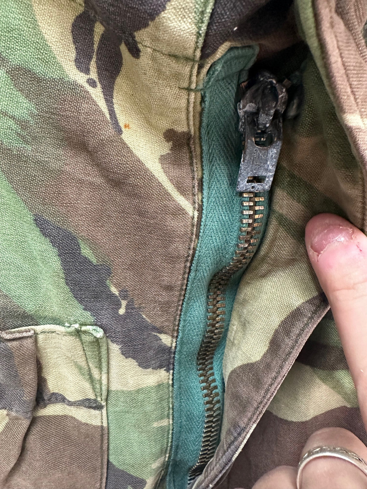Genuine British Army 1968 Pattern DPM Combat Trousers - Size 1 - 30" Waist - The Militaria Shop