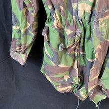 Lade das Bild in den Galerie-Viewer, Genuine British Army Combat DPM Field Jacket Windproof Smock - 160/88 - The Militaria Shop