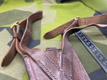 Load image into Gallery viewer, Original British Army WW1 / WW2 Sam Brown Officers' Sword Frog - The Militaria Shop