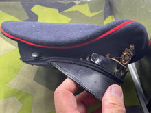 Charger l'image dans la galerie, Original British Army - Royal Artillery Peaked Cap - Size 57cm - The Militaria Shop