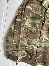 Lade das Bild in den Galerie-Viewer, Surplus British Army MTP Barrack Shirt-Size 180/95 - The Militaria Shop