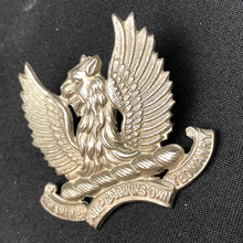 Charger l'image dans la galerie, WW1 British Army Ayrshire (Earl of Carrick's Own) Yeomanry Cap Badge - The Militaria Shop