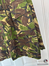 Load image into Gallery viewer, Genuine British Army DPM Camouflaged Windproof Smock -Size 170/96 - The Militaria Shop