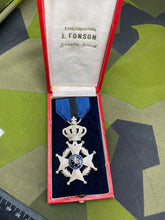 Lade das Bild in den Galerie-Viewer, Image #9