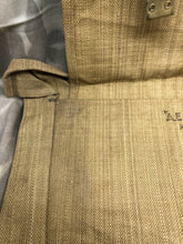 Charger l'image dans la galerie, Original WW2 British Army 37 Pattern Large Pack Indian Made - New Old Stock - The Militaria Shop