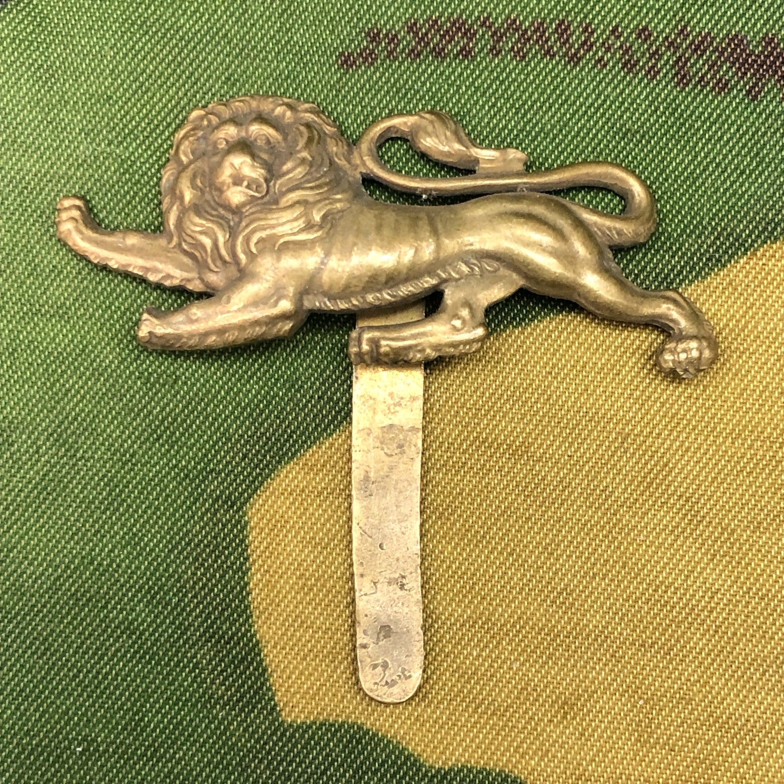 Original WW1 British Army Cap Badge - The Kings Own - The Militaria Shop