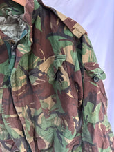 Load image into Gallery viewer, Genuine British Army Surplus DPM Camouflaged 1968 Pattern Smock - Size 36" Chest - The Militaria Shop