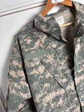Load image into Gallery viewer, Surplus US Army ACU Combat Uniform Jacket-Medium Regular - The Militaria Shop