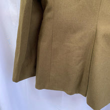 Charger l'image dans la galerie, Genuine British Army No.2 Dress Uniform Tunic Jacket - Size 182/104/88 - The Militaria Shop