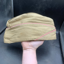 Load image into Gallery viewer, Original WW2 US Army Overseas Garrison Cap - Signals - Red & White - Size 6 1/2 - The Militaria Shop
